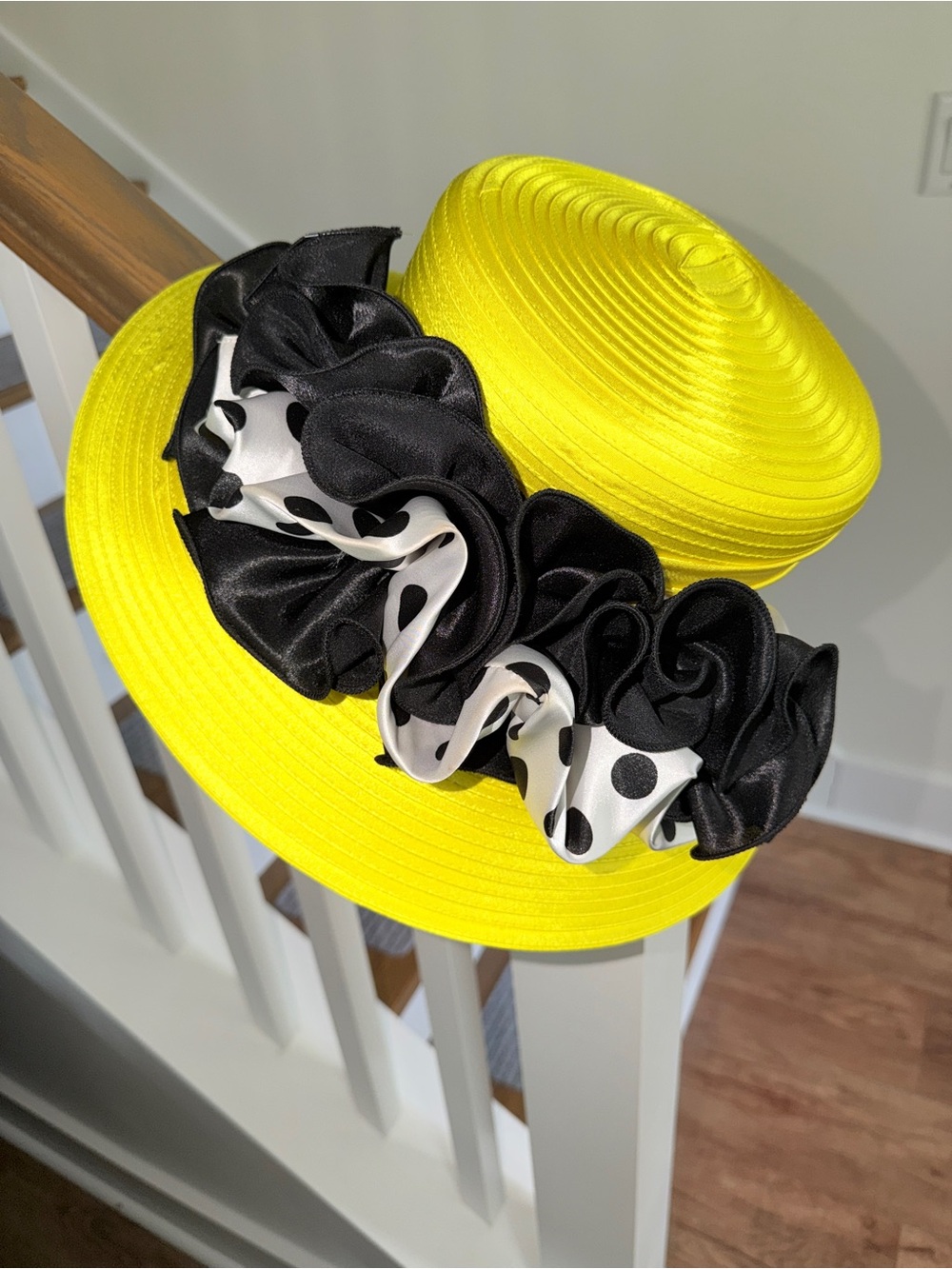 Beautiful Ashro Yellow Wide Brim
Church Hat Black White Polka Dot
Ruffle Derby